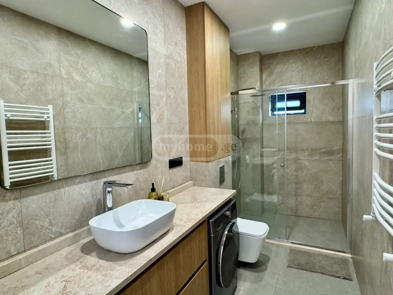 6 Room Country House For Sale view 12