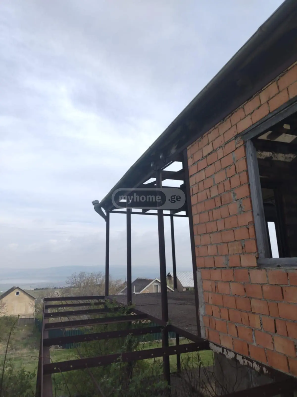 6 Room Private House For Sale view 6