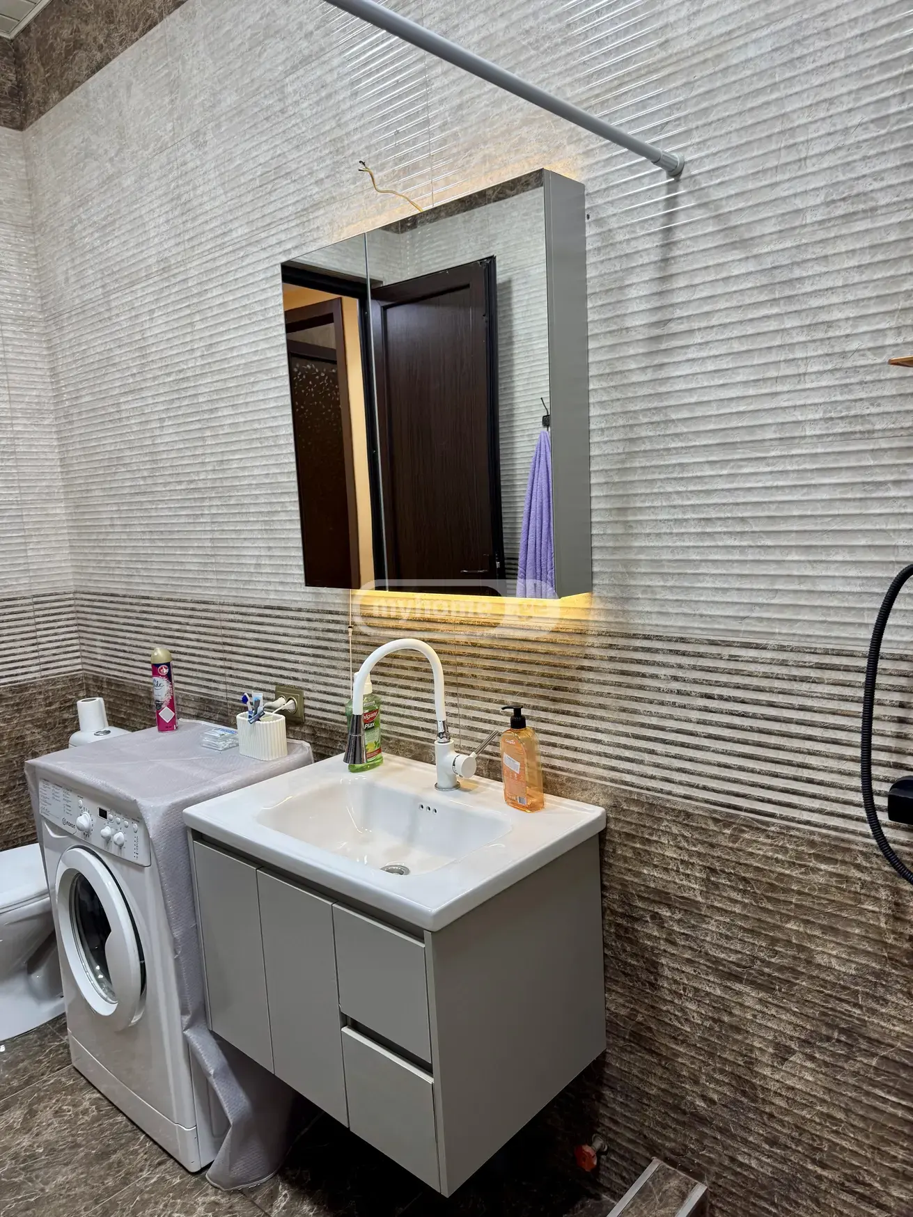 4 Room Private House For Rent In Isani view 8