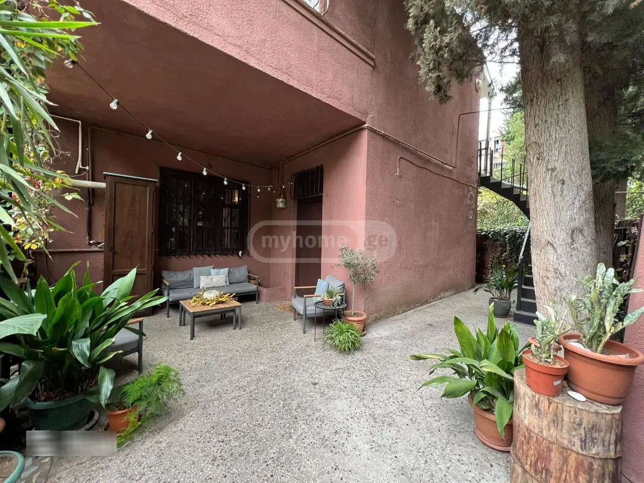 7 Room Private House For Rent In Saburtalo view 2