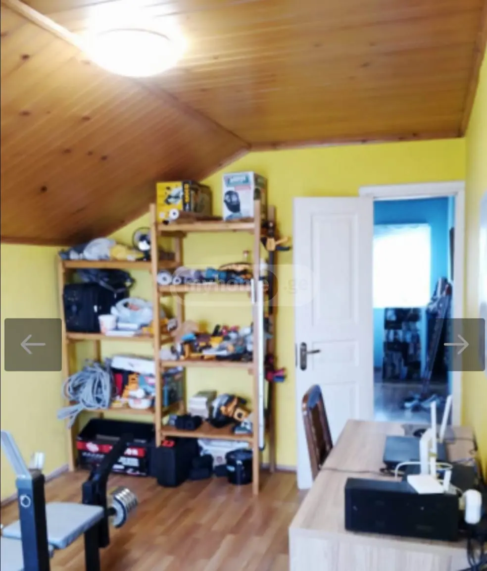 4 Room Private House For Sale view 16