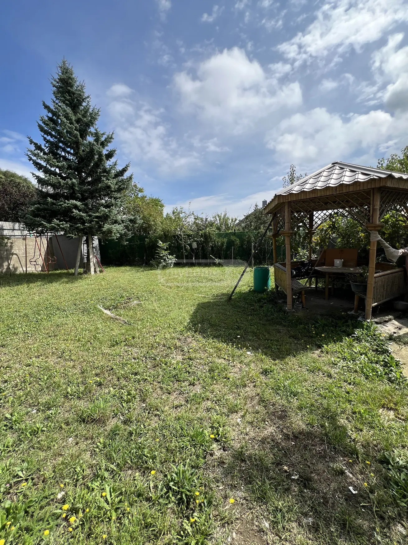 5 Room Country House For Sale view 2