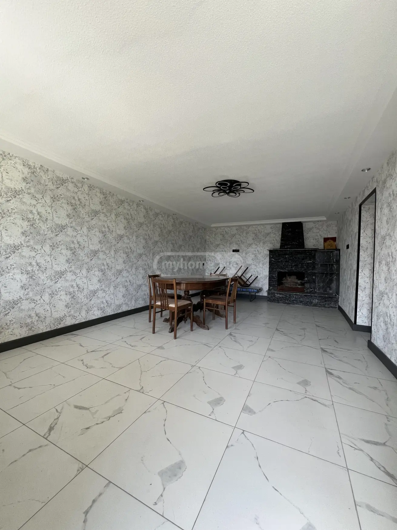 5 Room Country House For Sale view 4