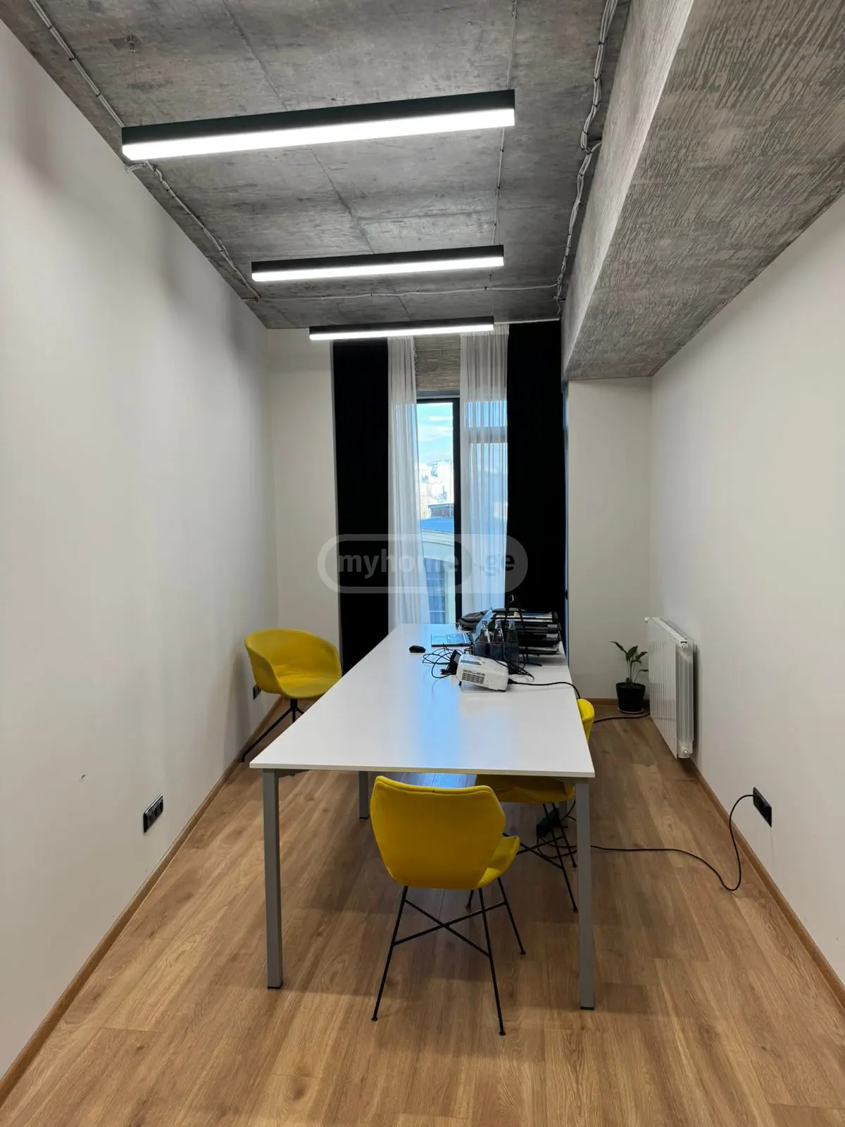 Office Commercial Area For Rent In Vake view 4