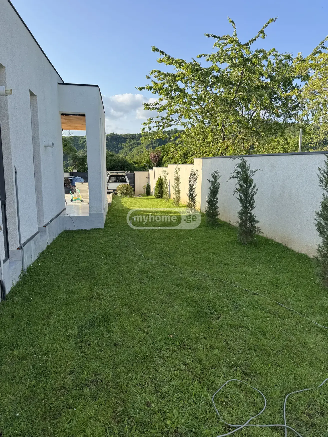 4 Room Apartment For Sale view 1