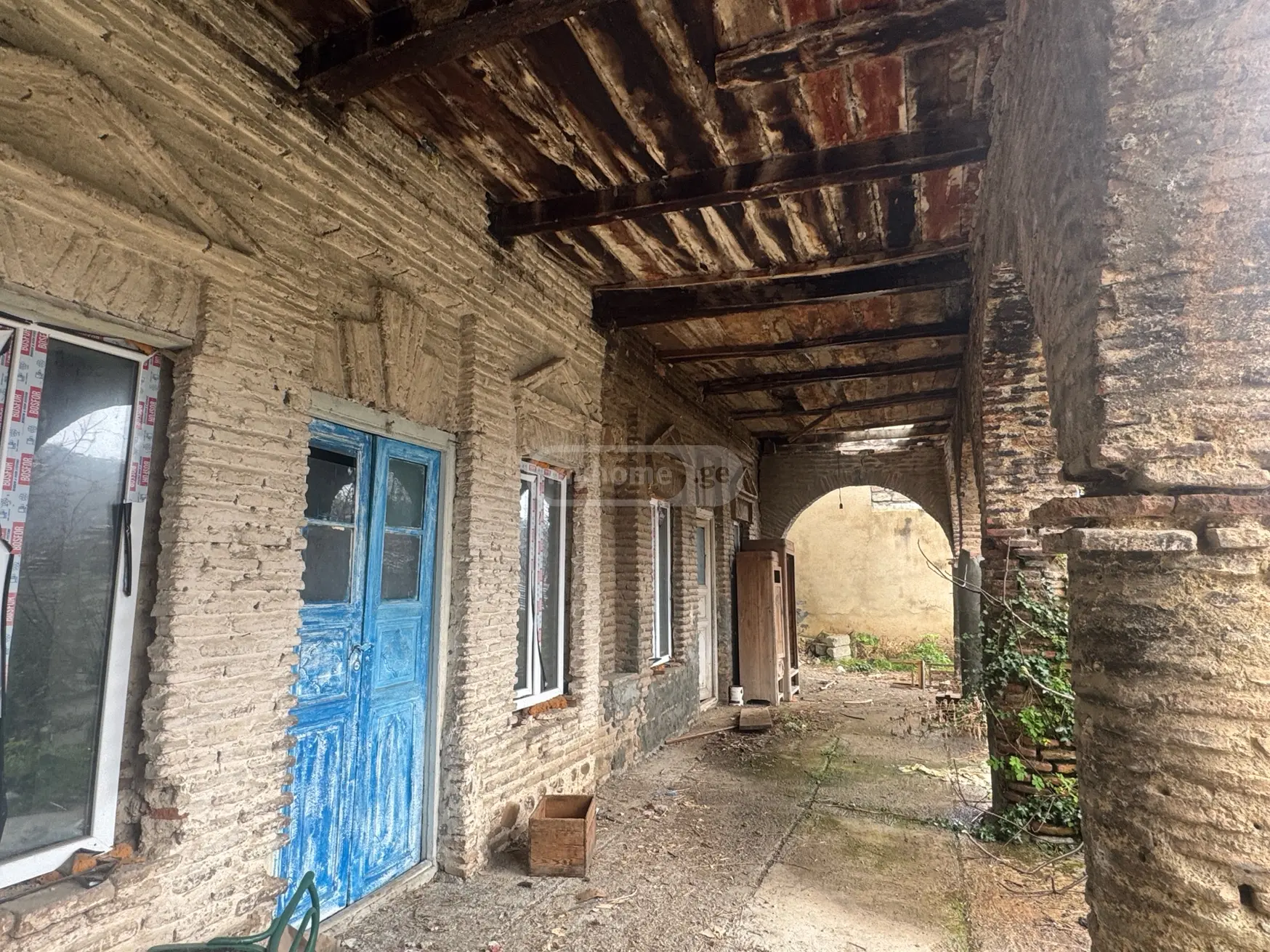 9 Room Private House For Sale view 3