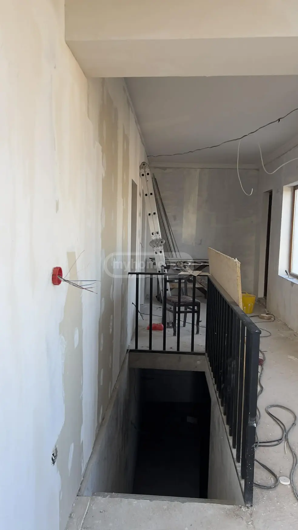 3 Room Apartment For Sale view 9