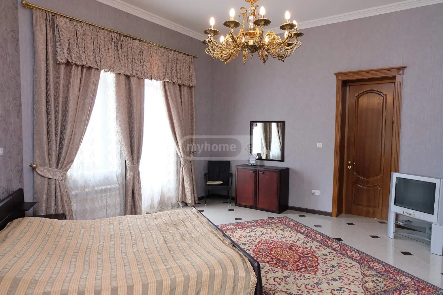 10+ Room Country House For Sale In Tskneti view 7
