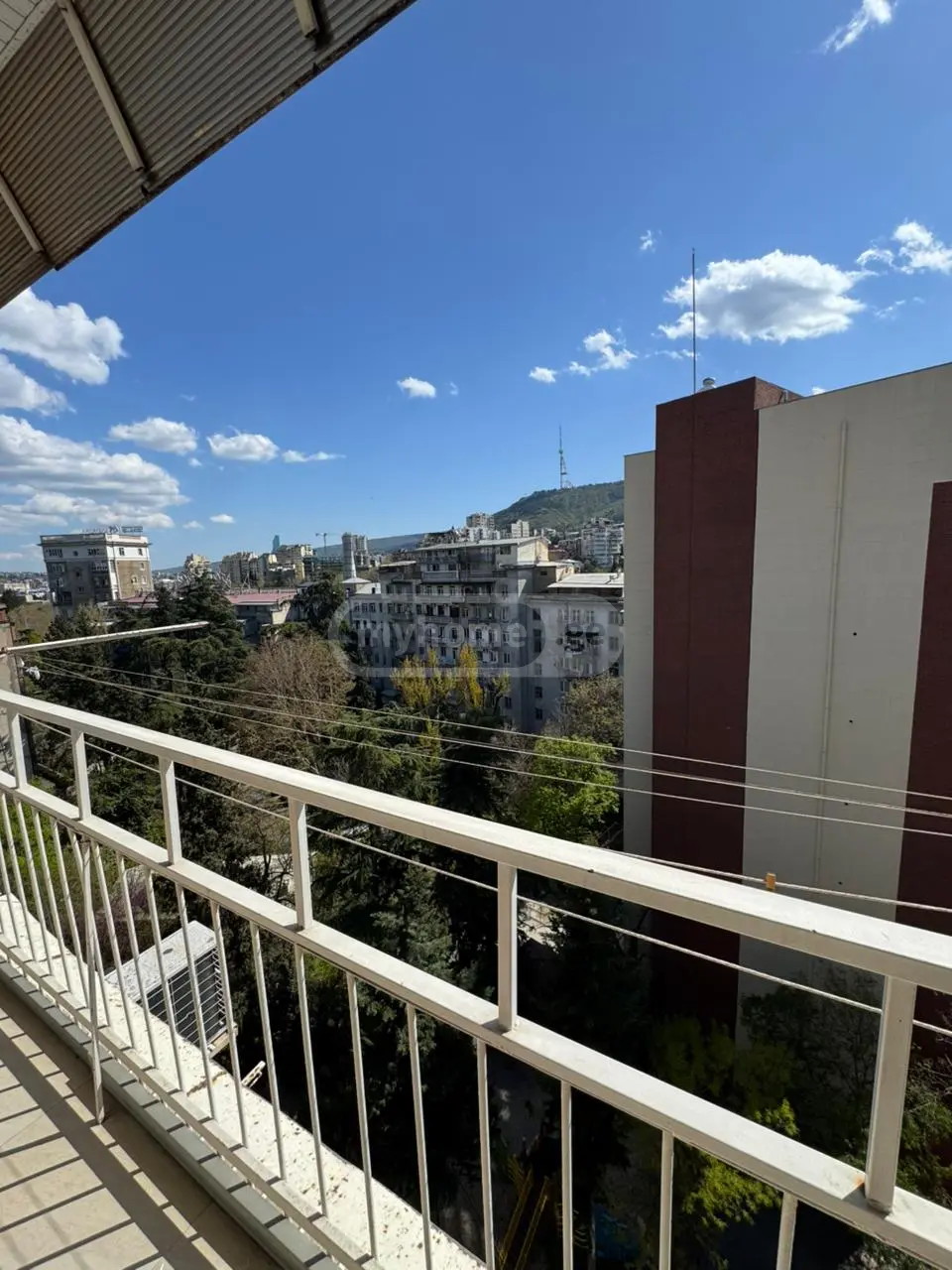 4 Room Apartment For Sale view 3