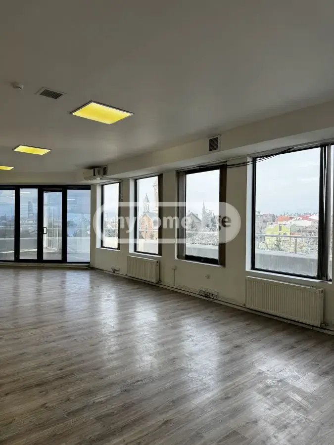 Office Commercial Area For Rent In Avlabari view 2