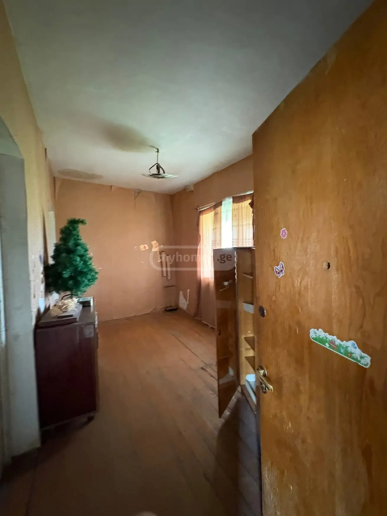 4 Room Private House For Sale view 5