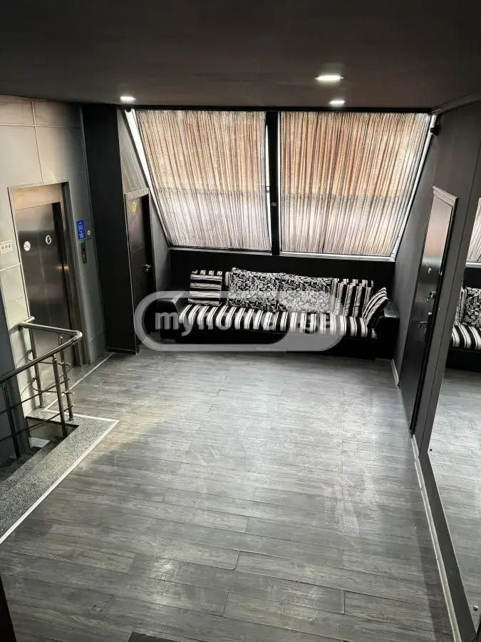 Office Commercial Area For Rent In Avlabari view 10