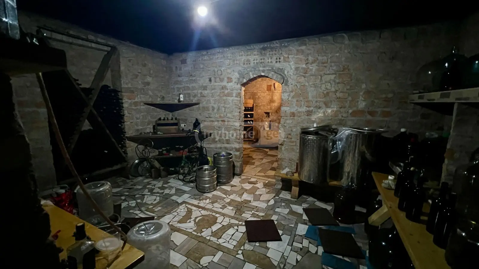 9 Room Hotel For Rent Mtsvaneqvavila, In Qutaisi view 12