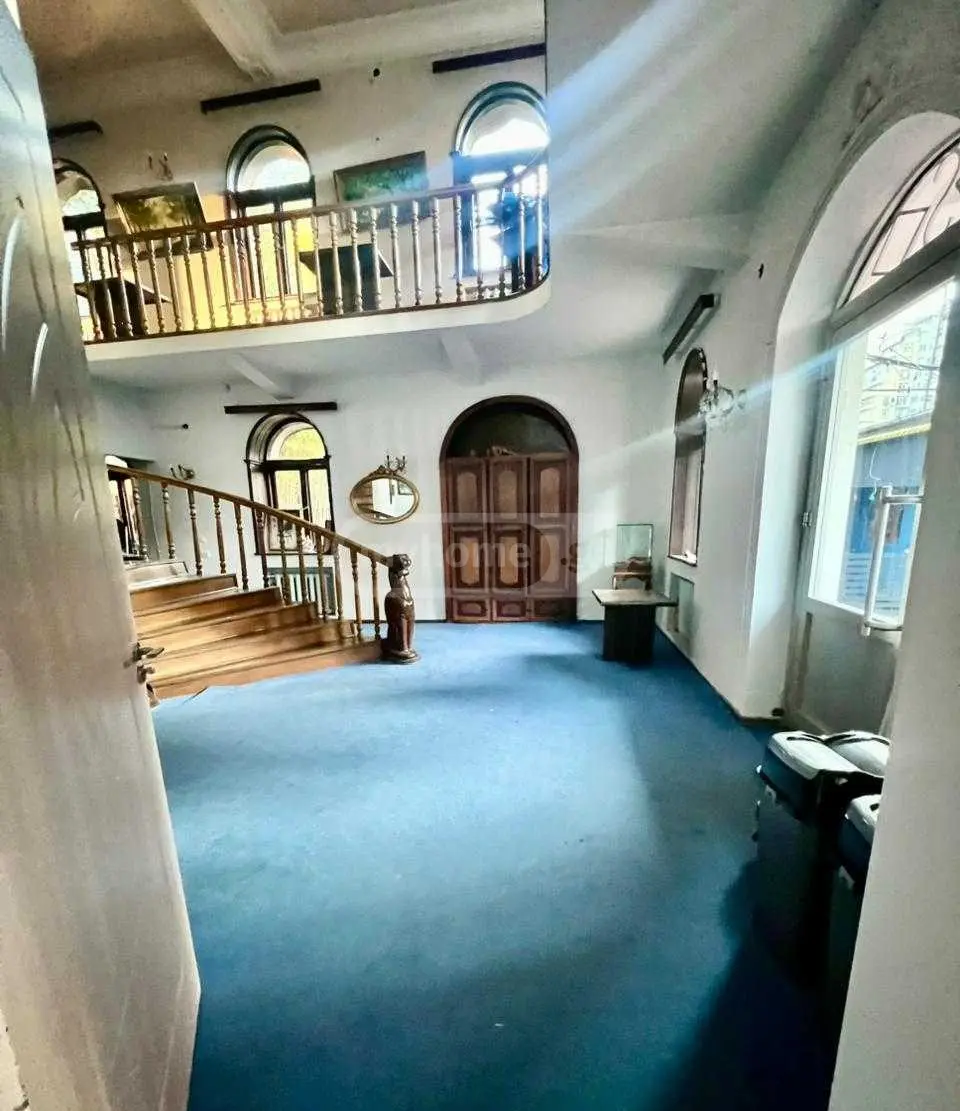 Universal Commercial Area For Rent In Old Batumi District, In Batumi view 3