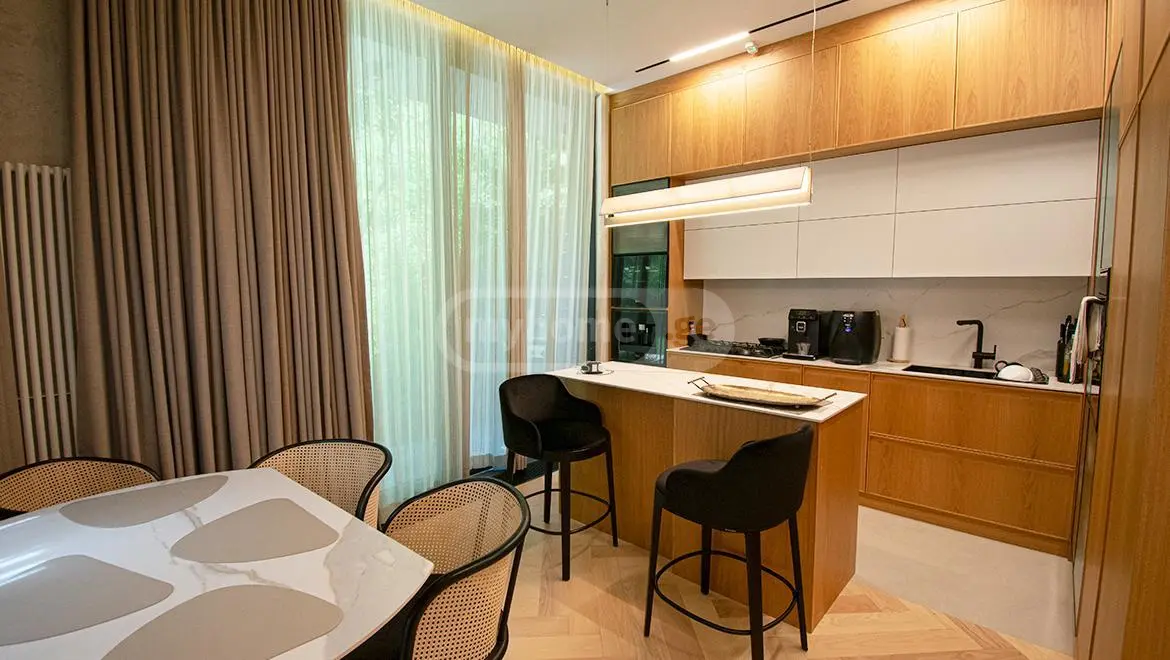 6 Room Private House For Sale view 7