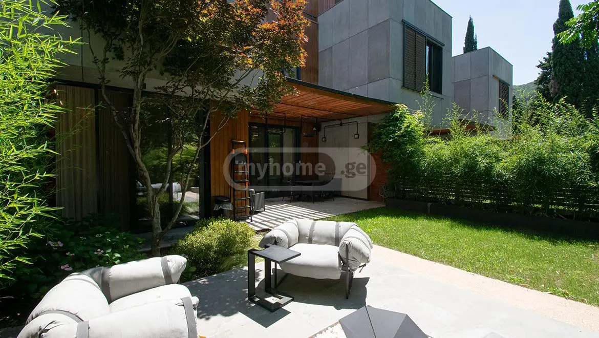 6 Room Private House For Sale view 15
