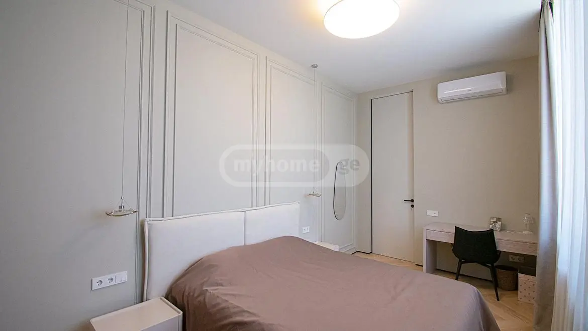6 Room Private House For Sale view 10