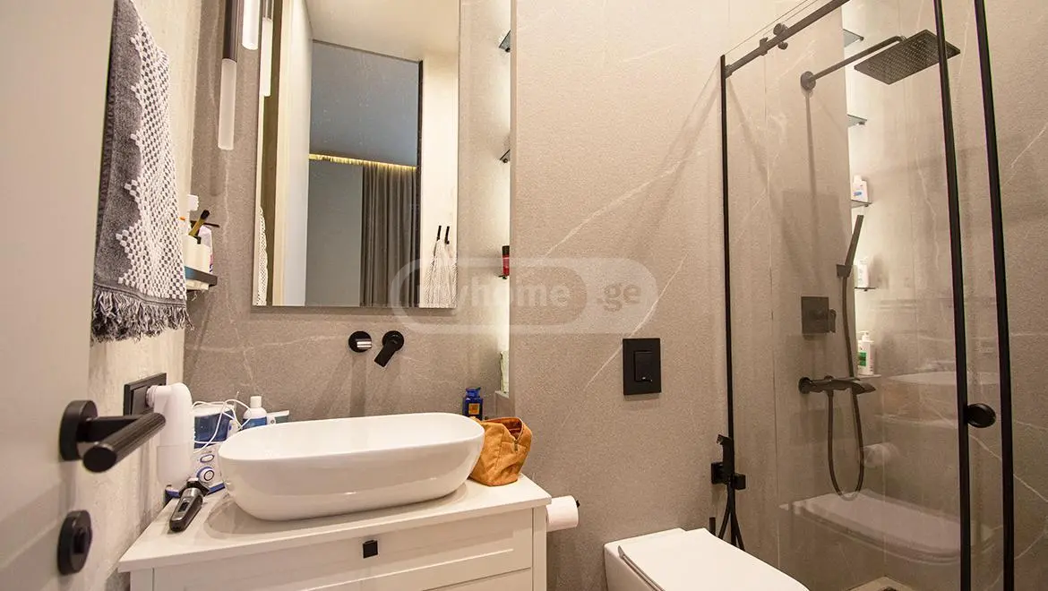 6 Room Private House For Sale view 12