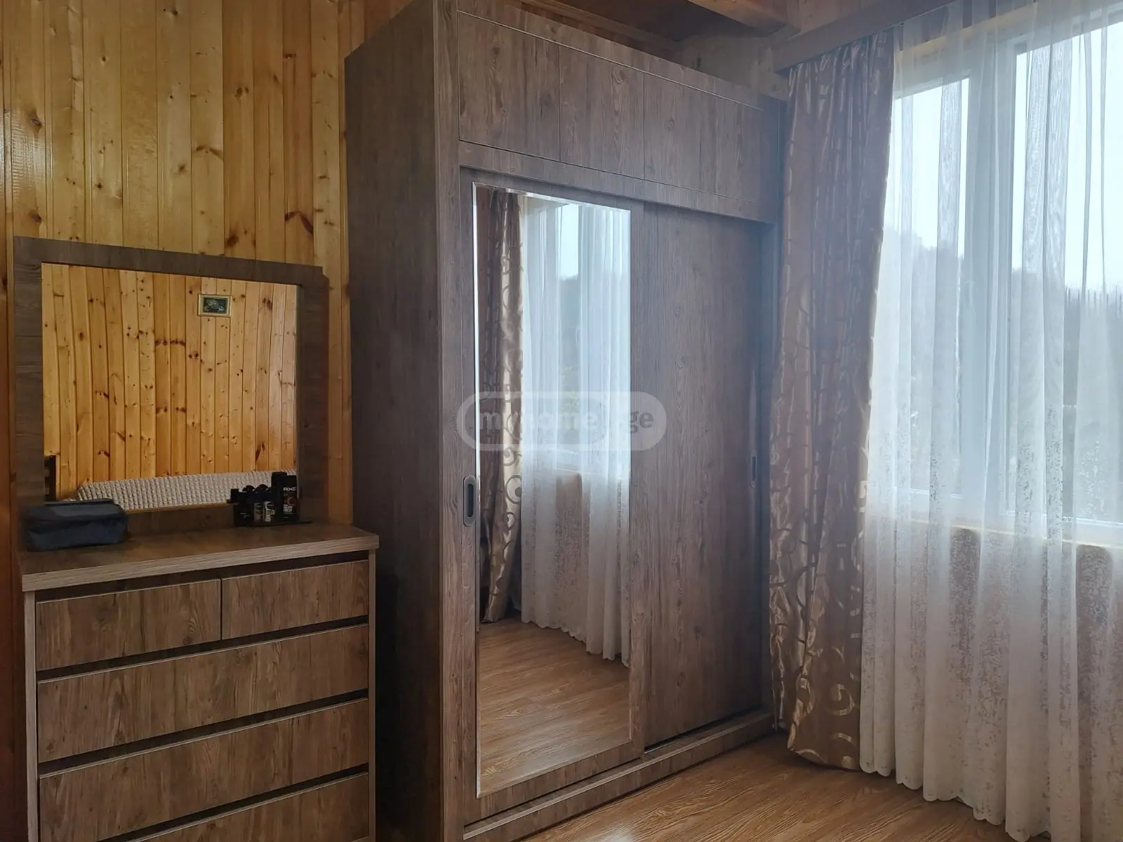 6 Room Private House For Sale view 4