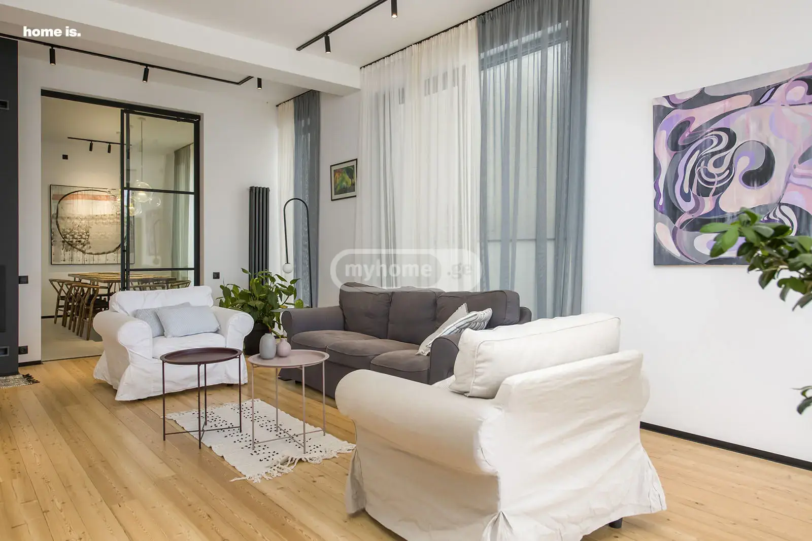 8 Room Private House For Sale view 4