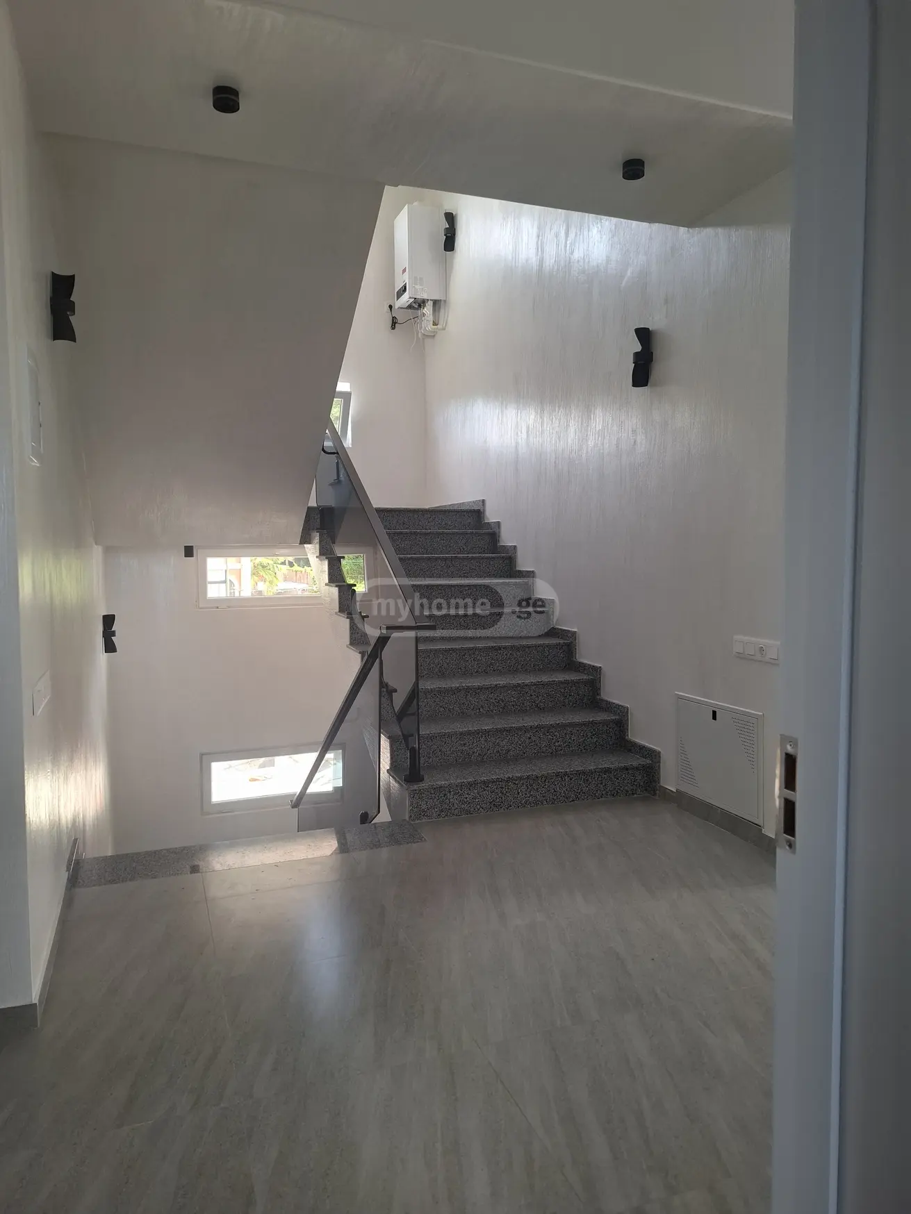 10+ Room Private House Daily Rent In Makhinjauri, In Batumi view 4
