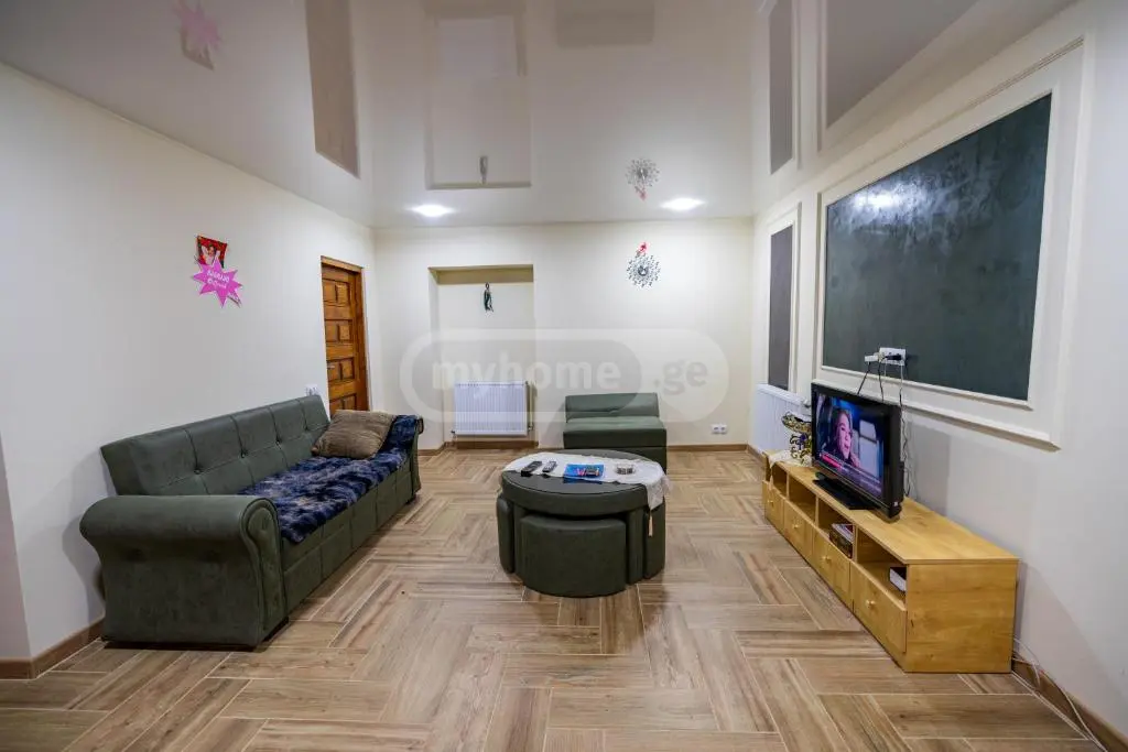 8 Room Hotel For Sale view 9