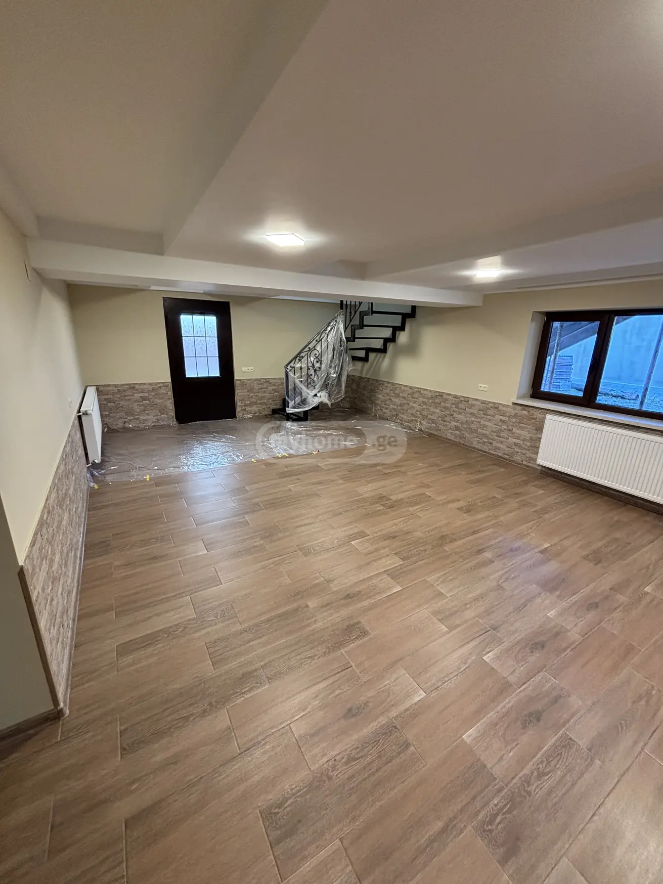 6 Room Private House For Sale view 11