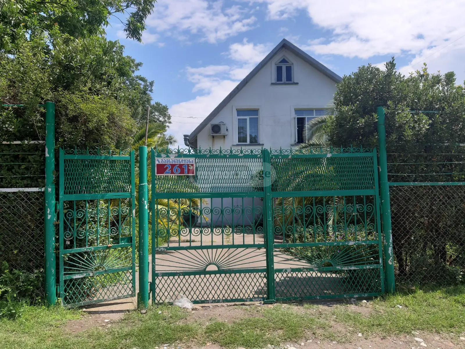 5 Room Private House For Sale view 1