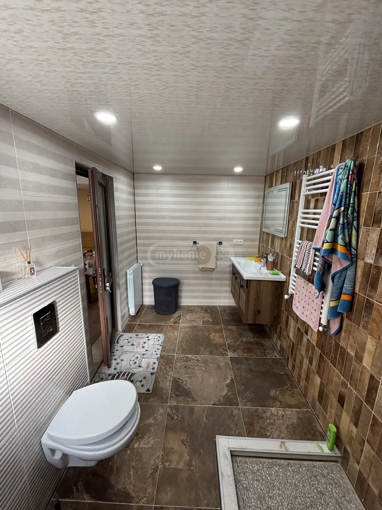 6 Room Private House For Sale view 13