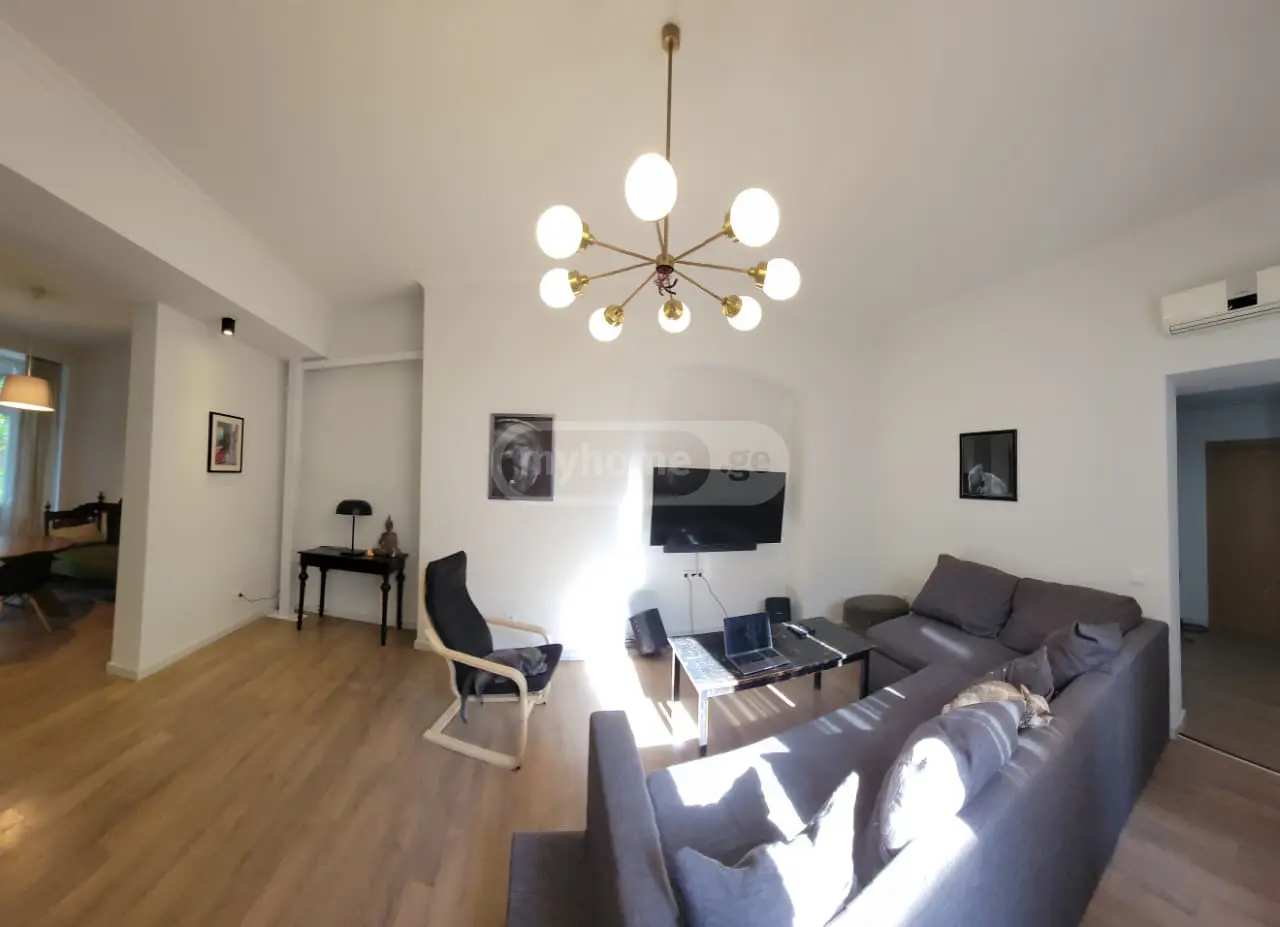 3 Room Apartment For Sale view 5