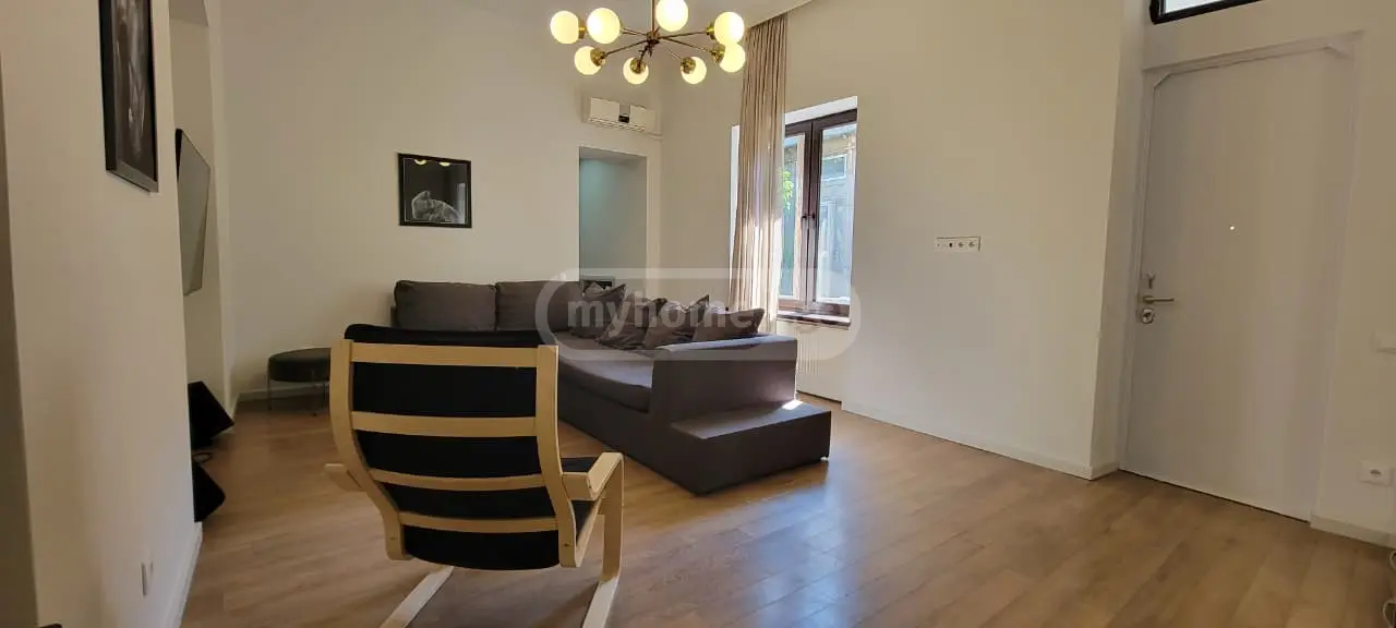 3 Room Apartment For Sale view 2
