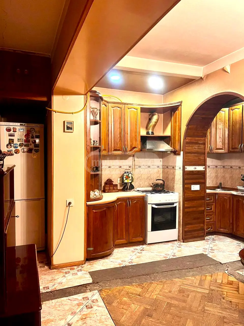 Merab Kostava St, 46: 5-Room, 120.0 M² | Korter.Ge view 26