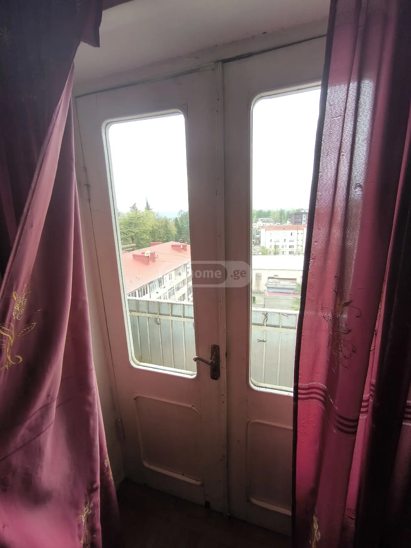 3 Room Apartment For Rent In Zugdidi view 9