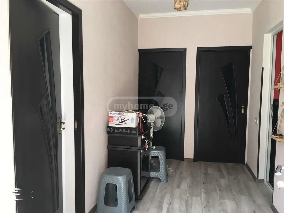 4 Room Private House For Sale view 4