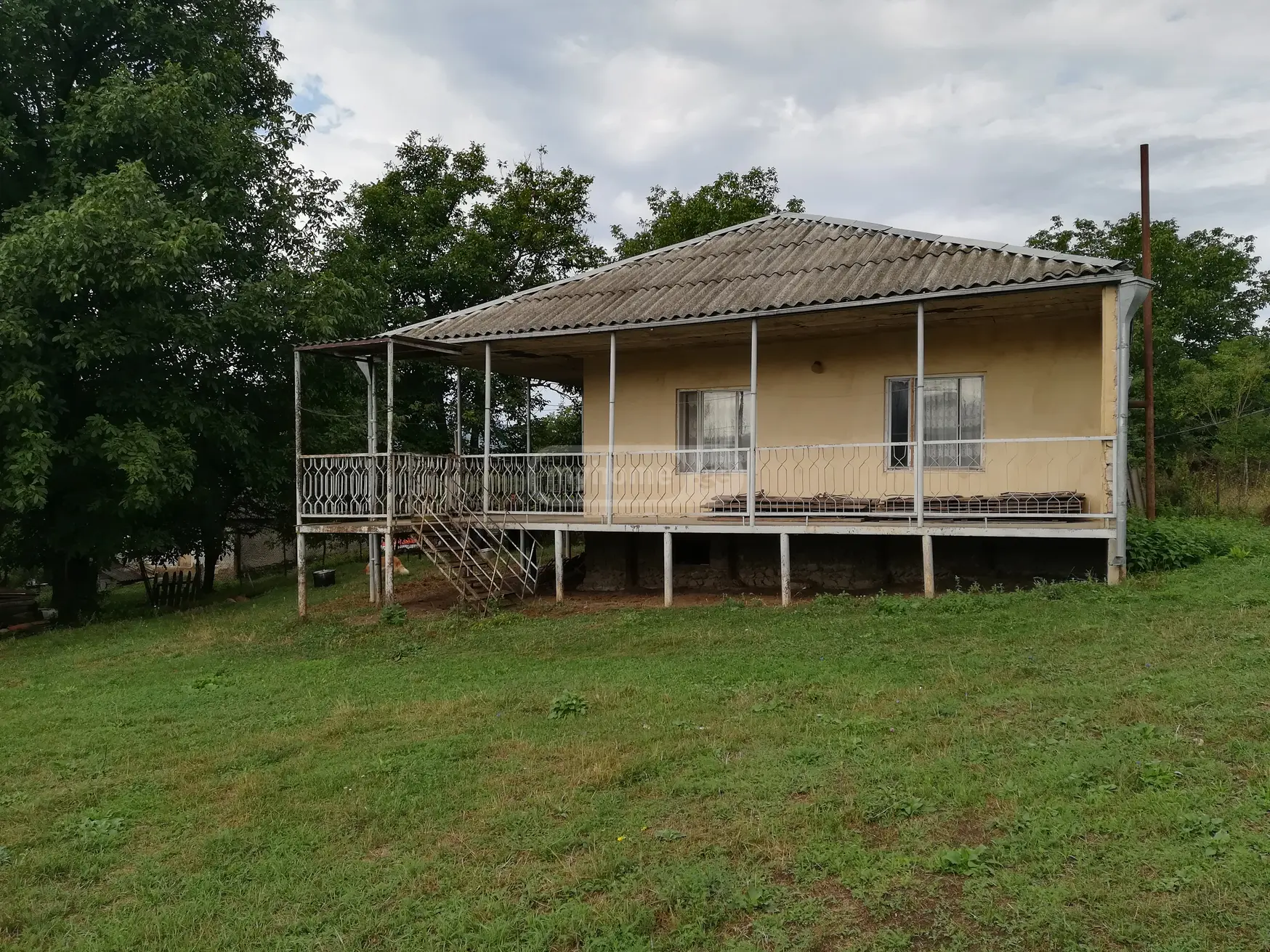 4 Room Private House For Sale view 5