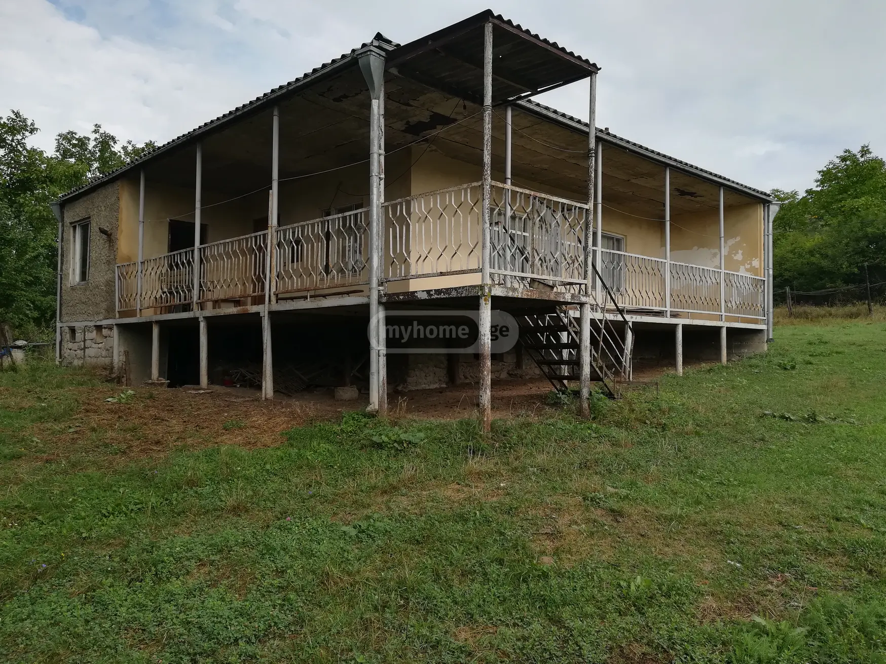 4 Room Private House For Sale view 6