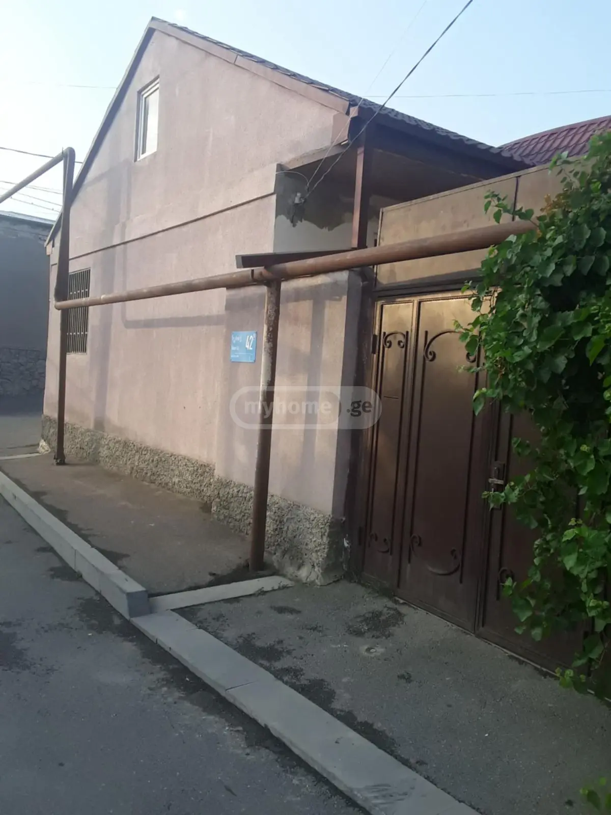 4 Room Private House For Sale view 12