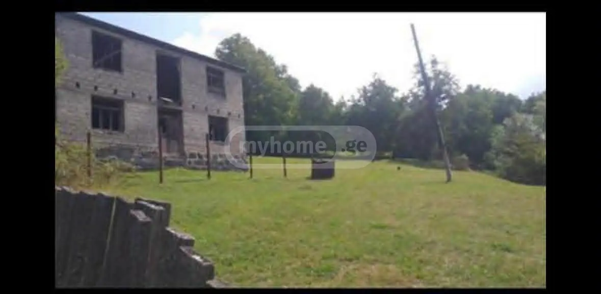 5 Room Country House For Sale view 2