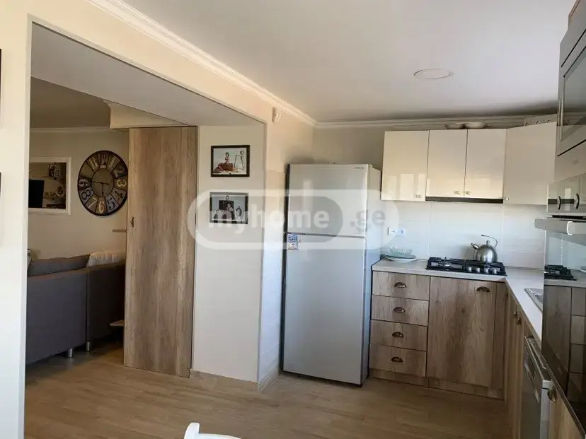 5 Room Private House For Sale view 11