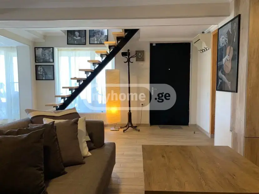 5 Room Private House For Sale view 6