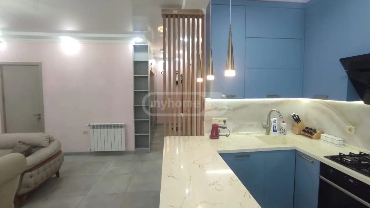 3 Room Apartment Daily Rent In Batumi view 3