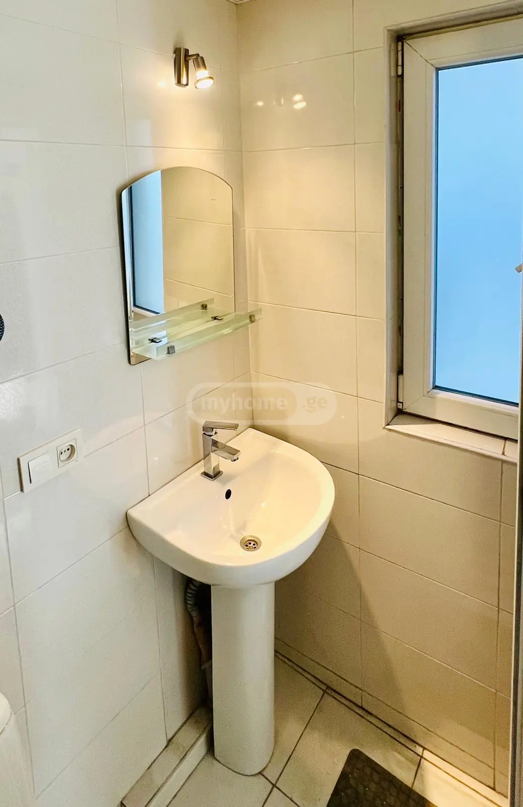 4 Room Private House For Sale view 11
