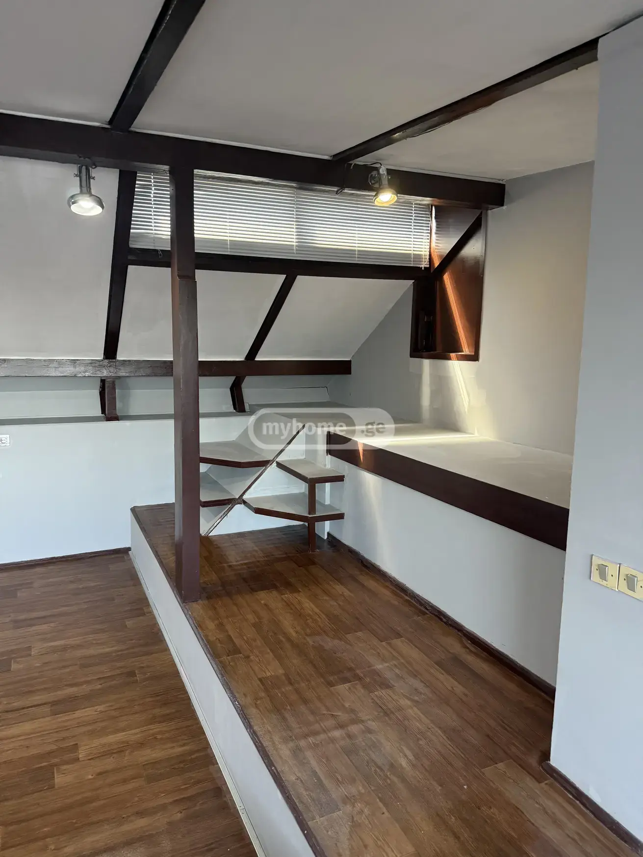 5 Room Private House For Rent In Saburtalo view 11