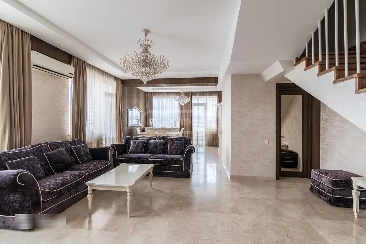 10+ Room Apartment For Sale In Tskneti view 3