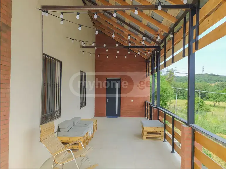 6 Room Country House For Sale view 4