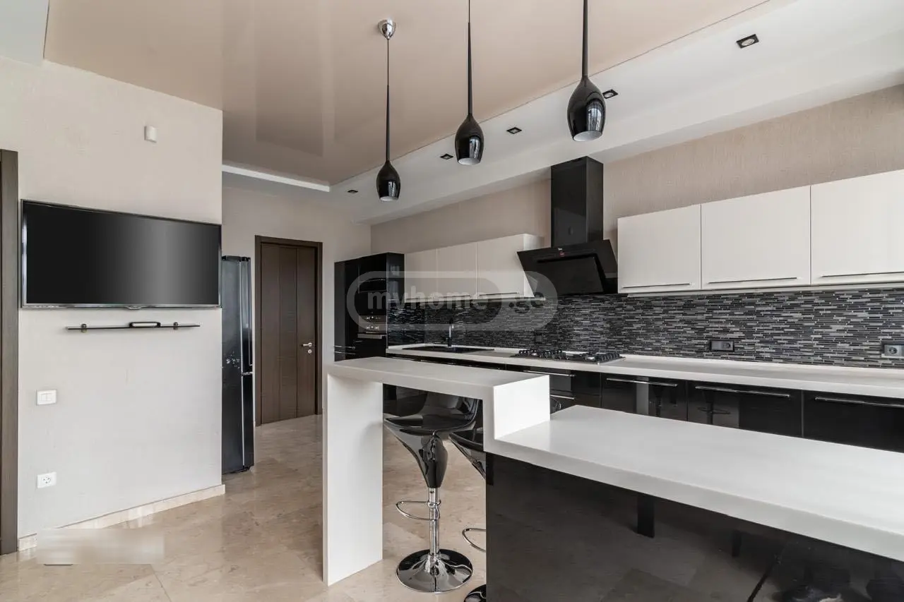 10+ Room Apartment For Sale In Tskneti view 15