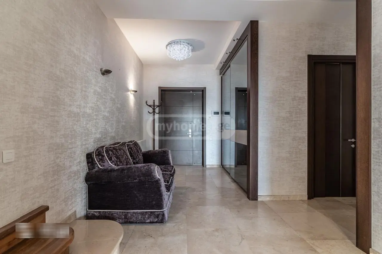 10+ Room Apartment For Sale In Tskneti view 9