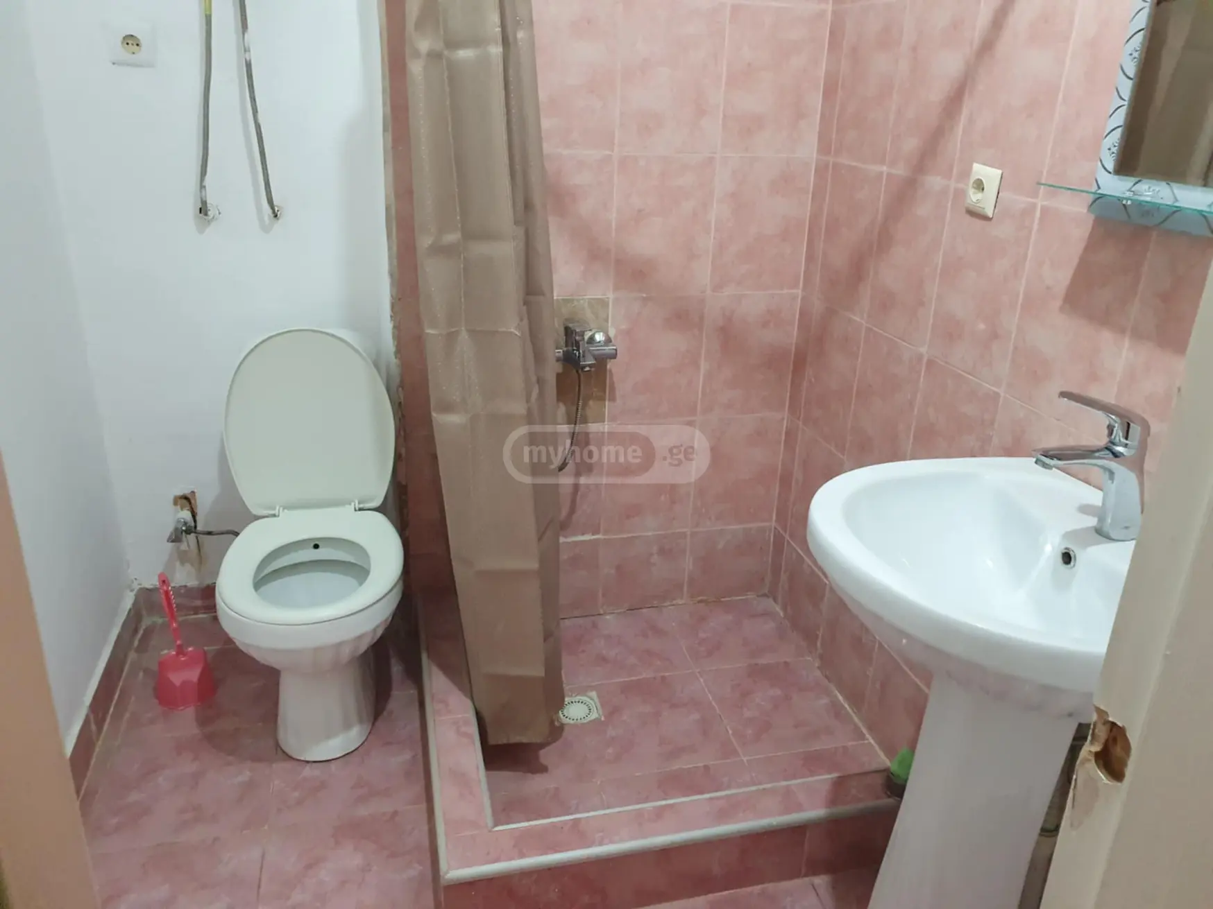 1 Room Apartment Daily Rent In Foti view 7