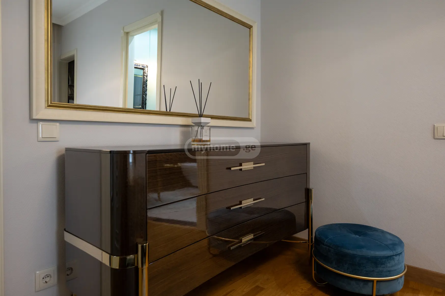 3 Room Apartment For Sale view 6