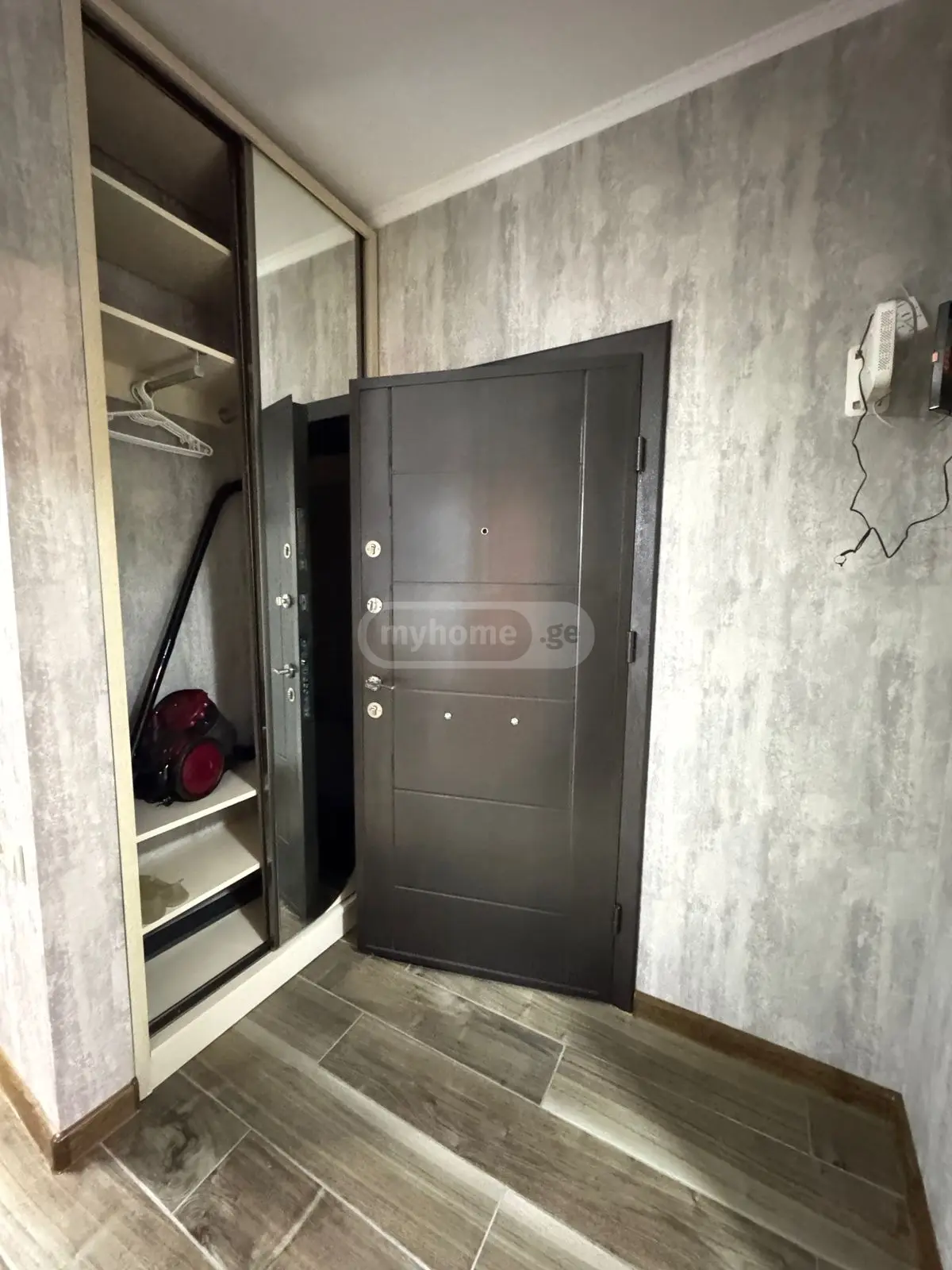 3 Room Apartment For Rent Rustavelis Ubani, In Batumi view 9